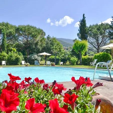 Aparthotel With Swimming - Pool In