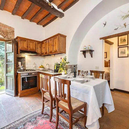 With Swimming - Pool In Cortona