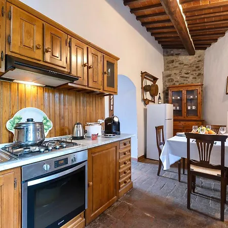 Aparthotel With Swimming - Pool In 3*